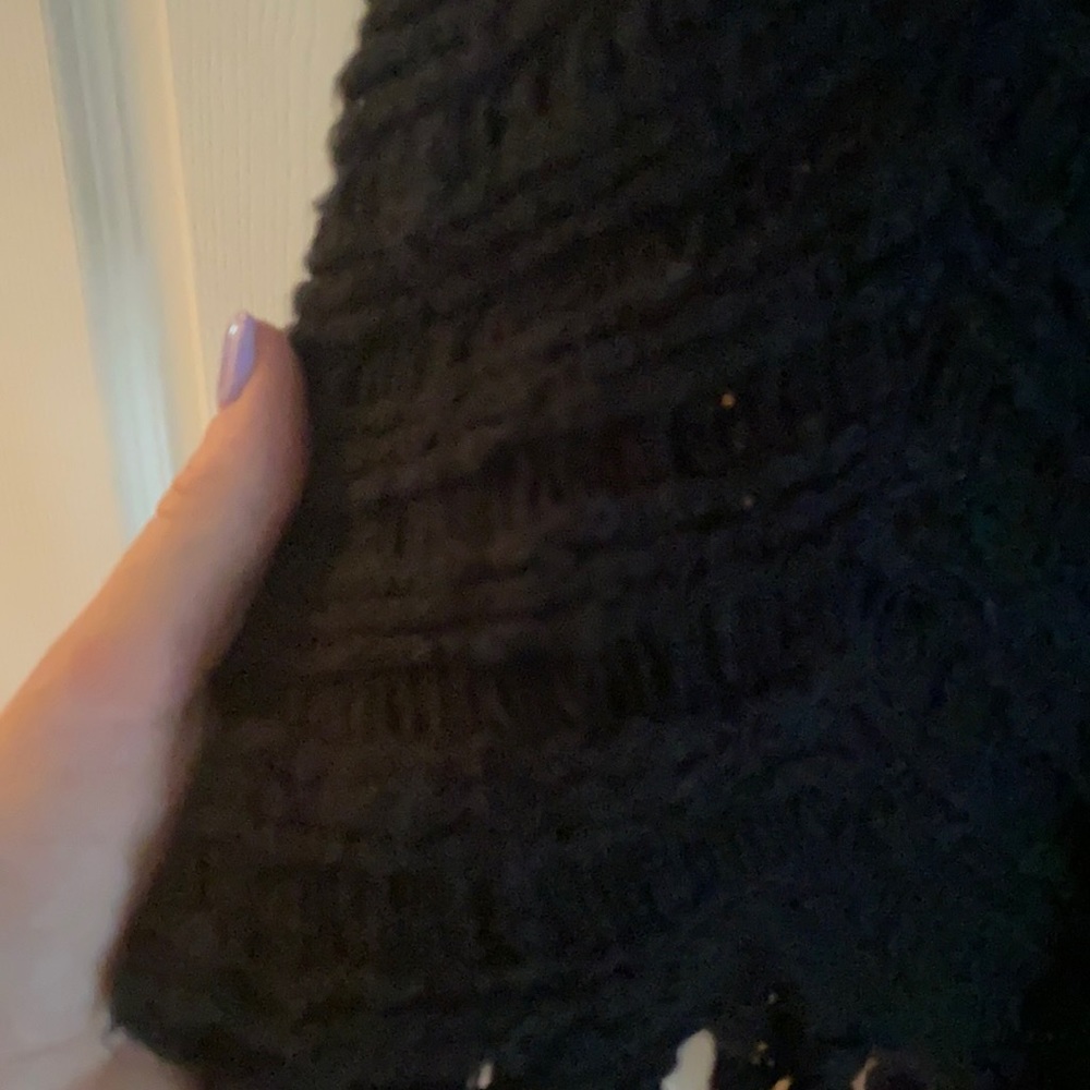 Mossimo knitted top🔴 - Picture 2 of 6